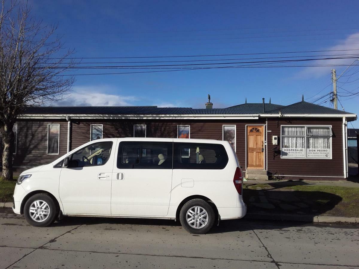 Hostal Don Pedro Puerto Natales Exterior photo