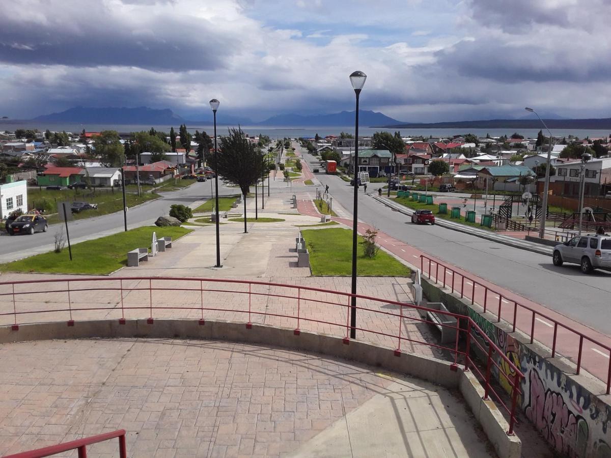 Hostal Don Pedro Puerto Natales Exterior photo
